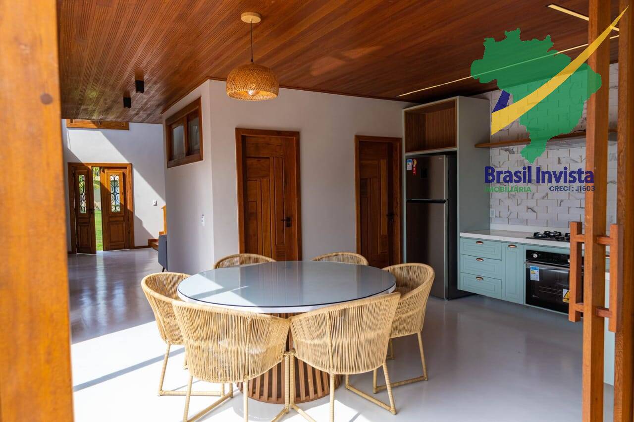 Casa, 5 quartos, 202 m² - Foto 9