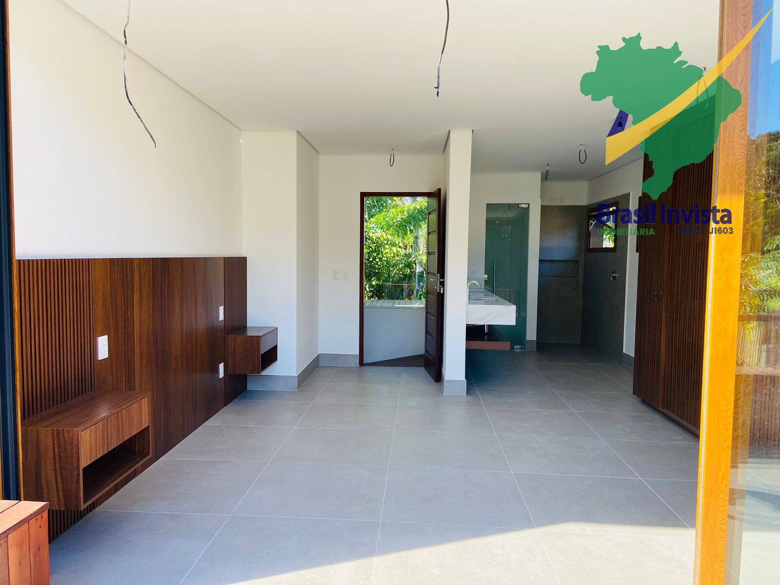 Casa à venda com 4 quartos, 331m² - Foto 10