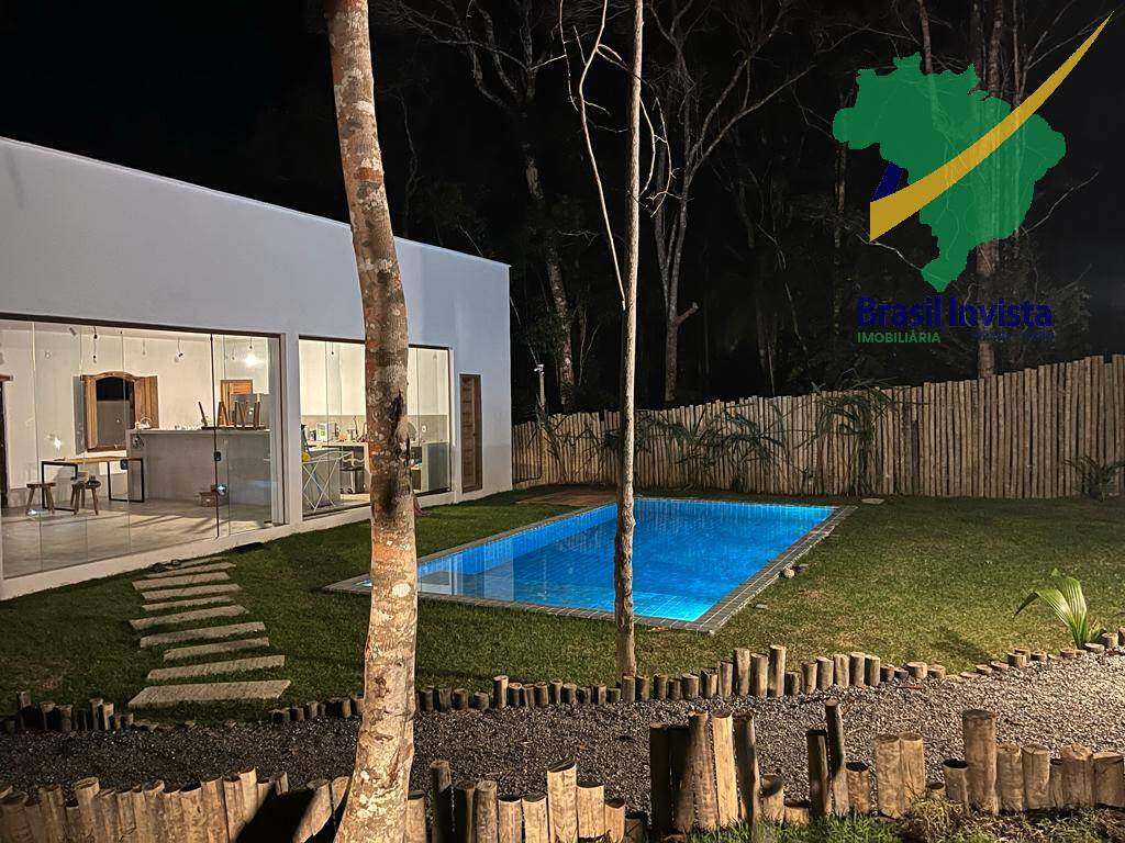 Casa, 6 quartos, 250 m² - Foto 1