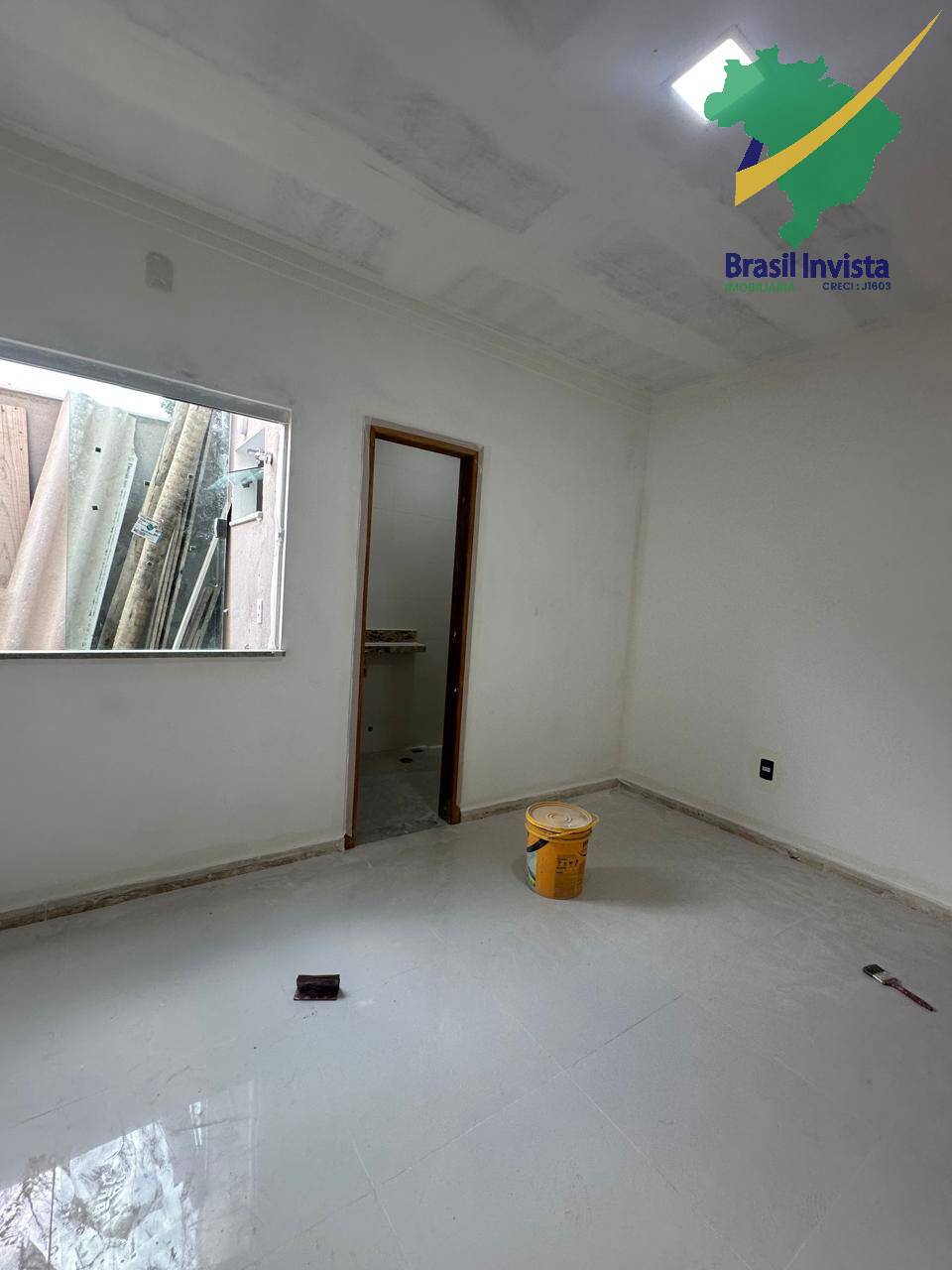 Casa à venda com 2 quartos, 62m² - Foto 9