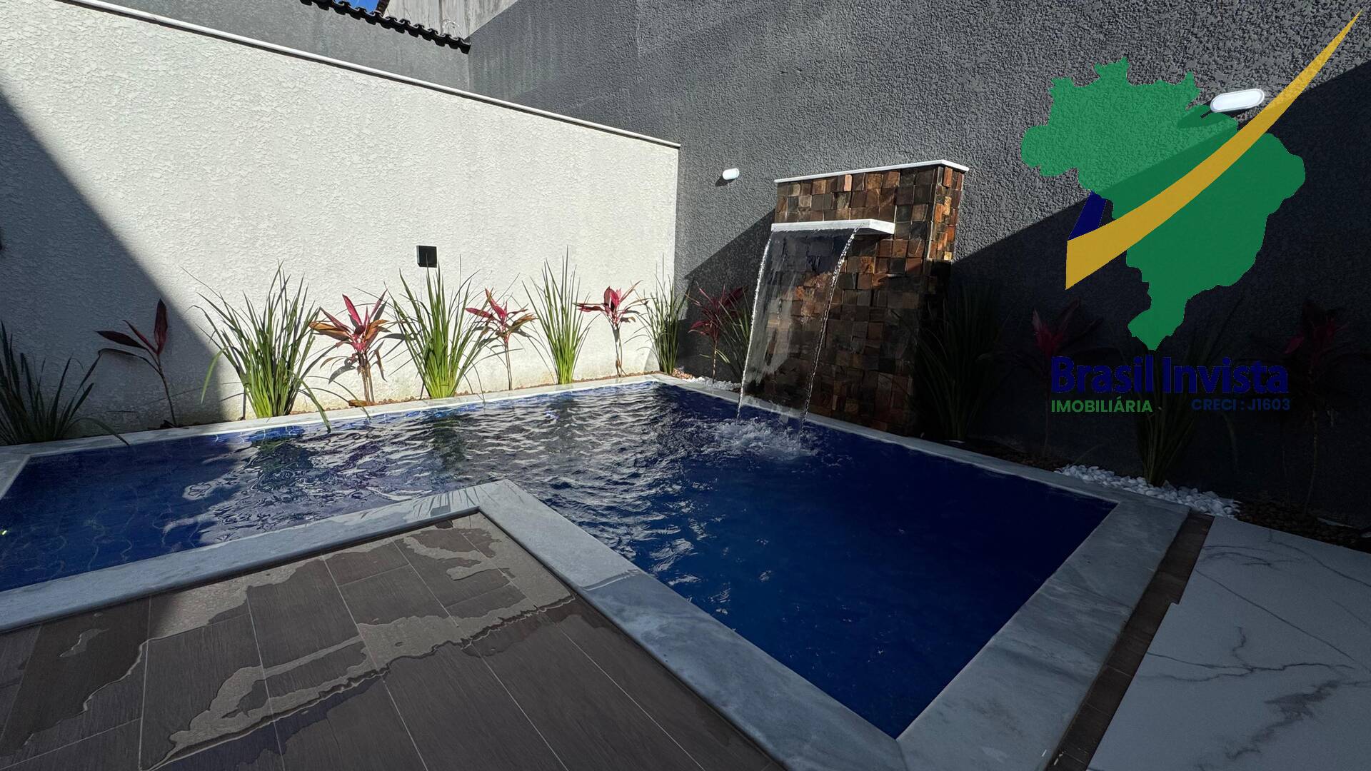 Casa à venda com 3 quartos - Foto 1
