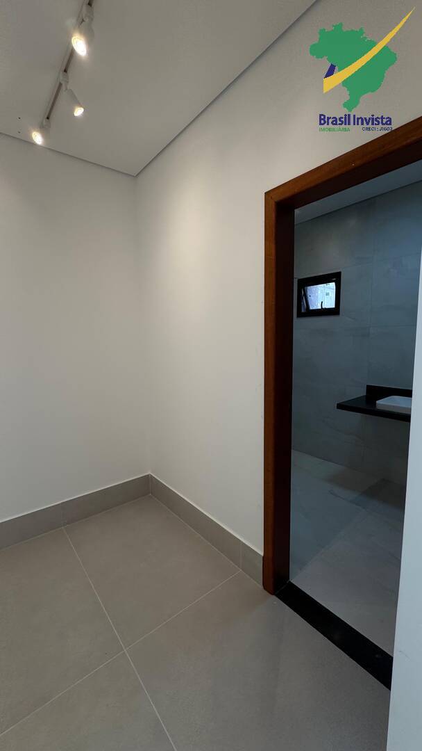 Casa à venda com 4 quartos, 500m² - Foto 11