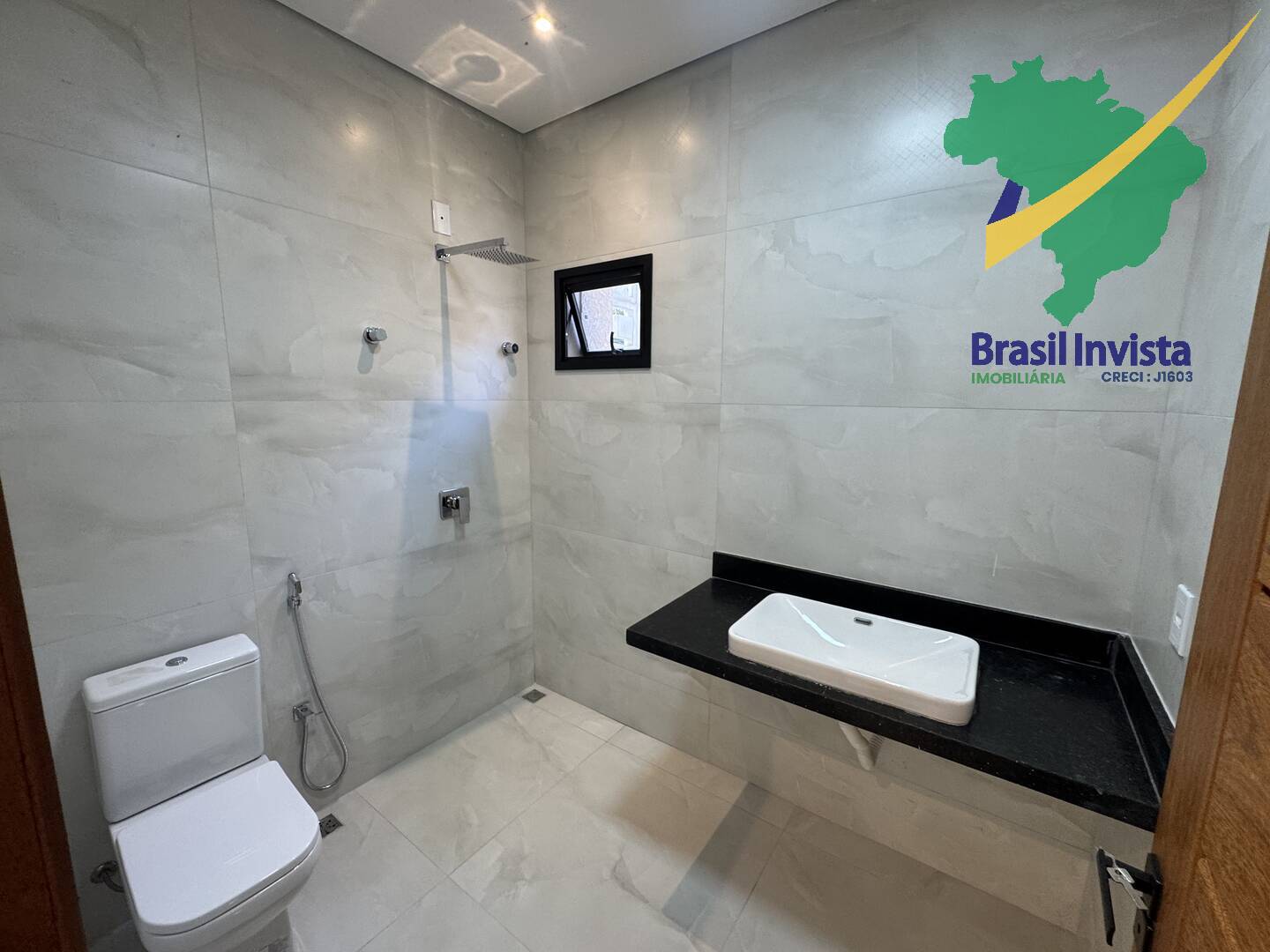 Casa à venda com 4 quartos, 500m² - Foto 16