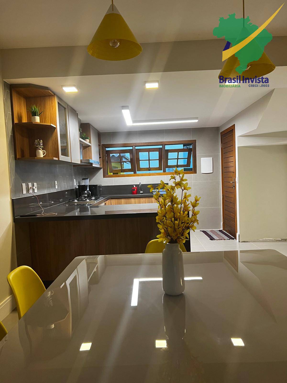 Casa à venda com 4 quartos - Foto 2