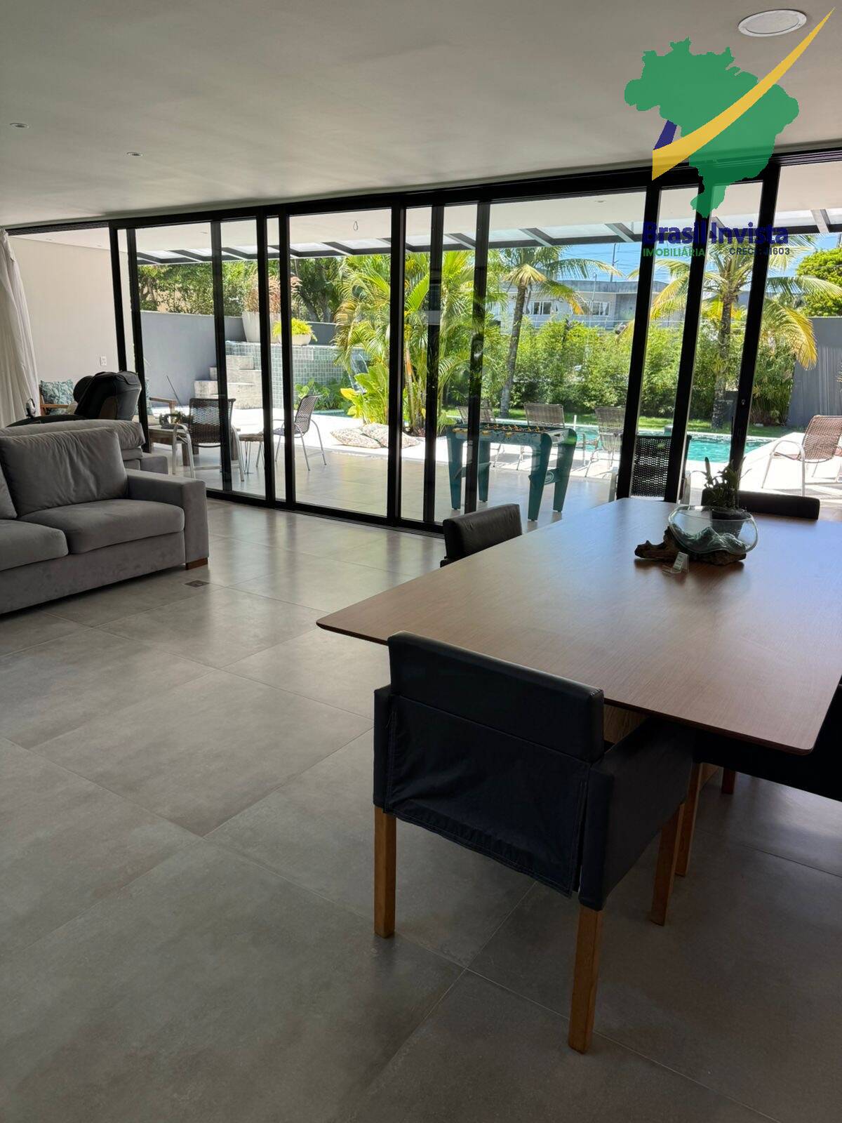Casa à venda com 4 quartos, 350m² - Foto 9