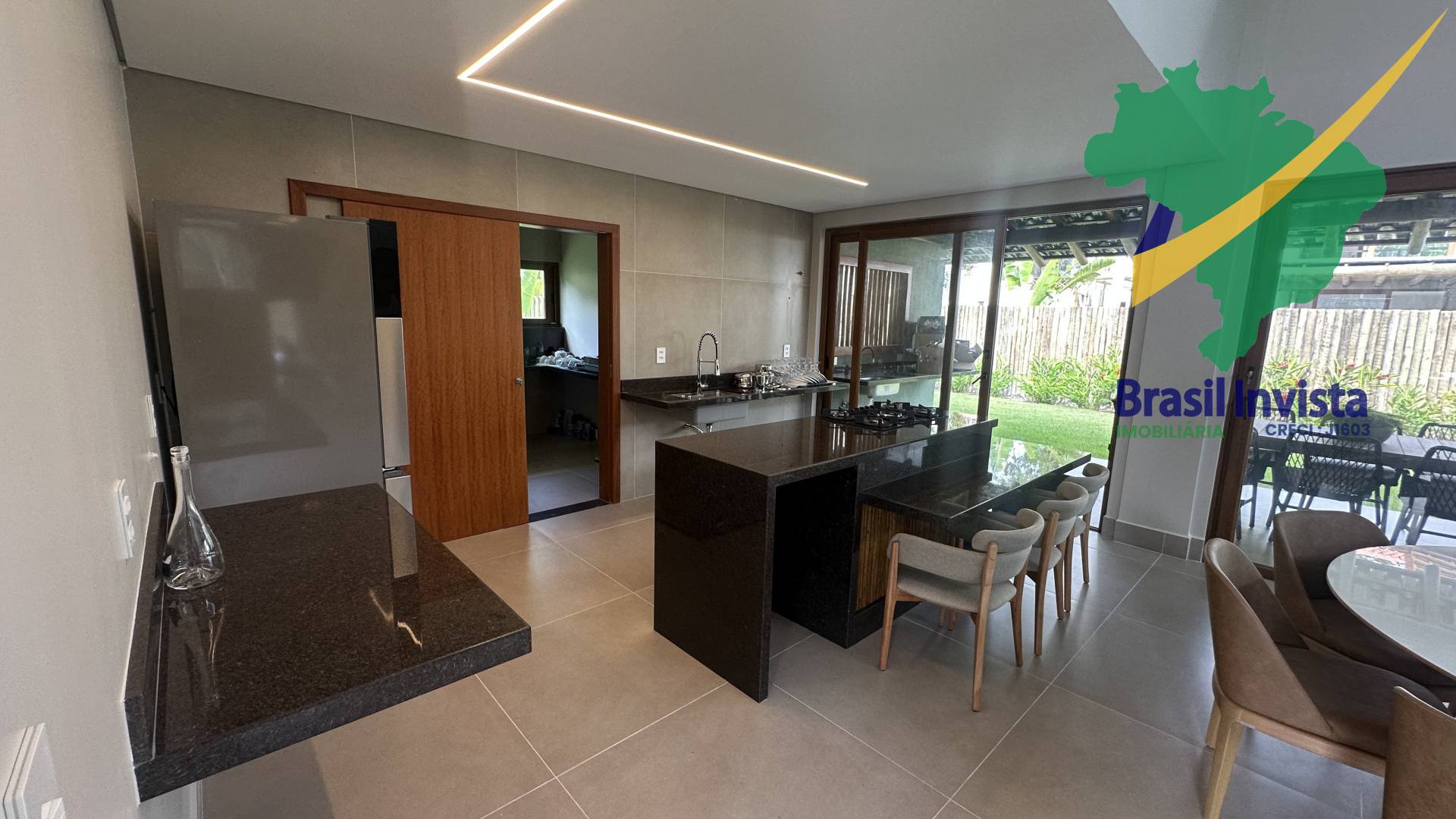 Casa, 4 quartos, 300 m² - Foto 24